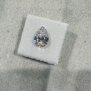 Loose 1.05 CT Lab Grown Pear Shape Diamond With IGI Report